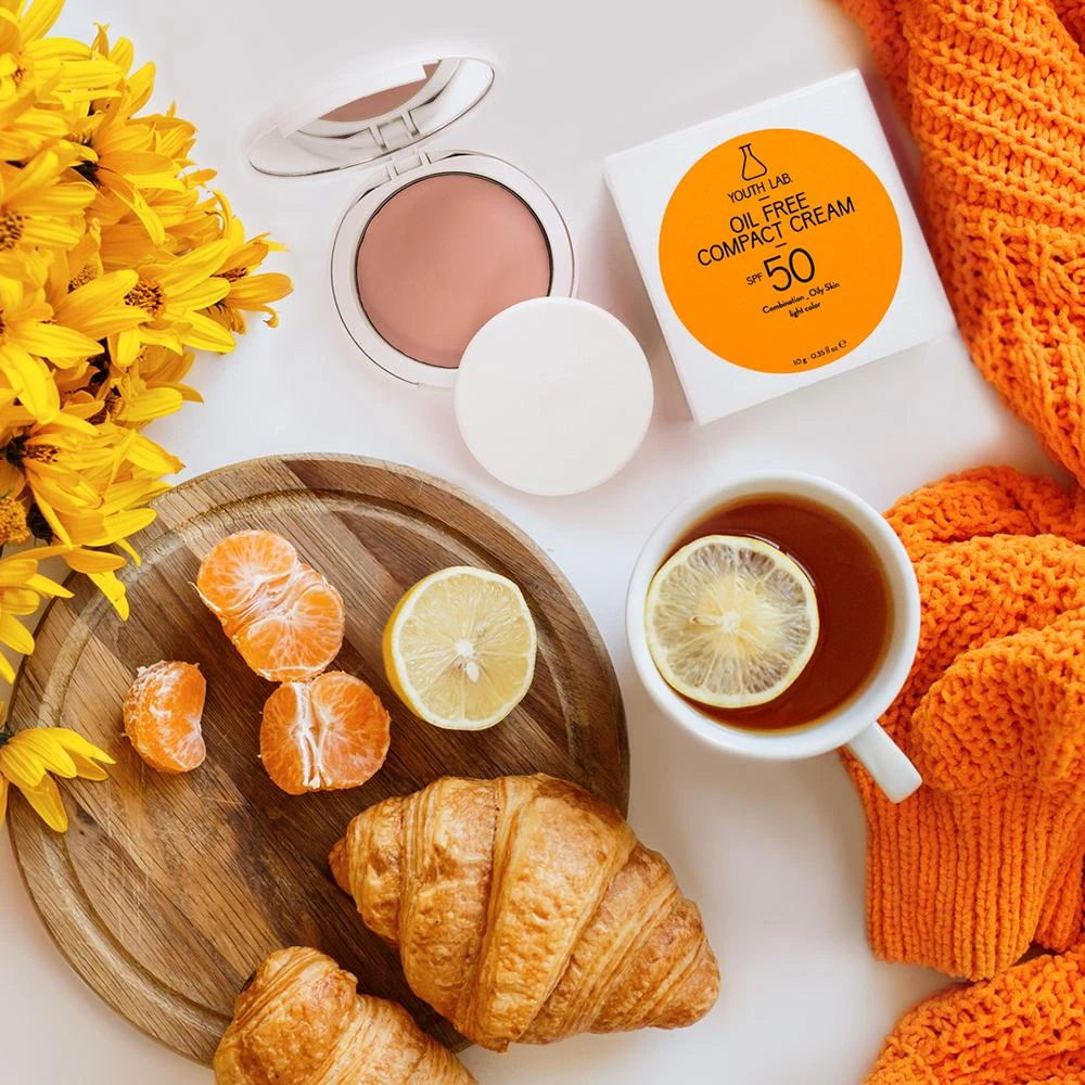 Oil Free Compact Cream SPF 50 2 Oil Free Compact Cream SPF 50 - Afbeelding 2